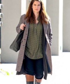 Inventing Anna 2022 Vivian Kent Checkered Coat