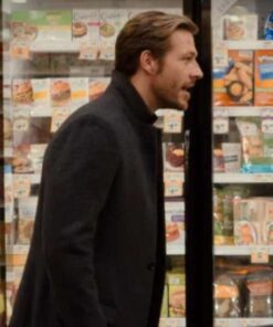 Alternative view of Luke Bracey Holidate 2020 Grey Coat