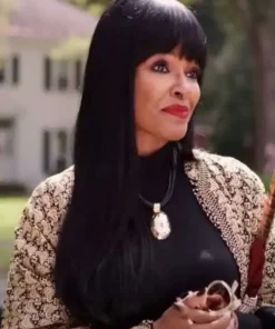 A Christmas Surprise Wendy Raquel Robinson Coat side pose