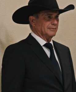 Yellowstone-Kevin-Costner-Black-Suit