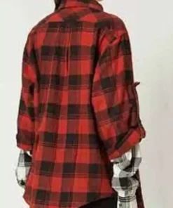 emily-in-paris-emily-cooper-red-plaid-shirt