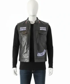 Mannequin wearing a zipped jax teller vest sons of anarchy Samcro leather cut with SAMCRO patch, President and Redwood Original patches.