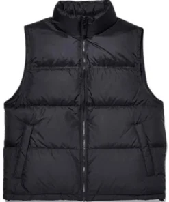 wednesday-2022-jenna-ortega-puffer-vest