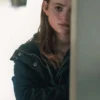 the-whale-2022-sadie-sink-black-jacket