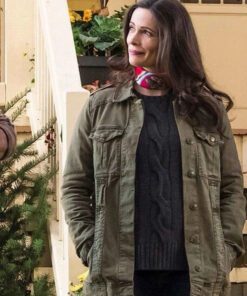 Superman and Lois Elizabeth Tulloch Green Jacket