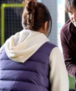 a-winning-team-nadia-hatta-purple-vest