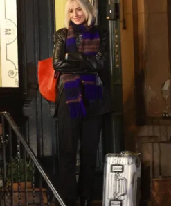 daddio-dakota-johnson-coat