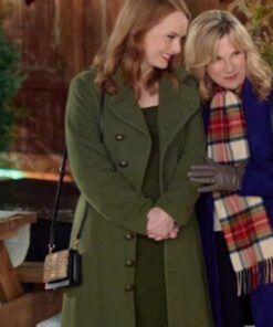 Our Christmas Mural Alex Paxton-Beesley Green Coat