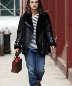 keira-knightley-black-jacket
