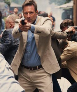 The Bricklayer Aaron Eckhart Blazer