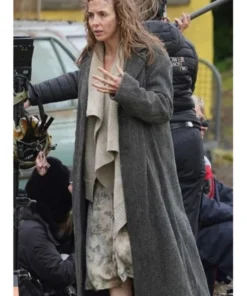28 Years Later 2025 Jodie Comer Grey Coat