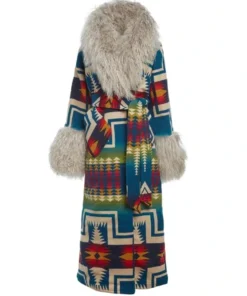 New Year’s Eve Lainey Wilson Belted Trench Coat Front