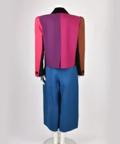 Back side of Zendaya’s Marc Jacobs x Vanity Fair color block suit, highlighting the unique design and color-blocked pattern.