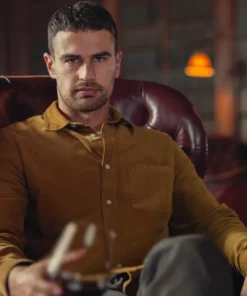 Eddie Horniman brown button up shirt worn by Theo James, a relaxed yet powerful casual brown shirt outfit in The Gentlemen.