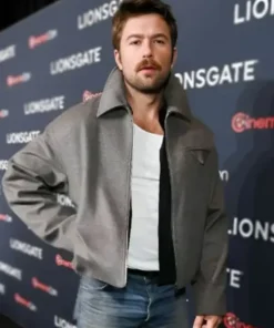 The Housemaid 2025 Brandon Sklenar jacket on the red carpet. This Andrew Winchester grey wool jacket offers a modern, structured aesthetic.