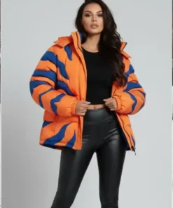 Detail shot of the zipper closure on the Greymon puffer jacket from America Jackets.