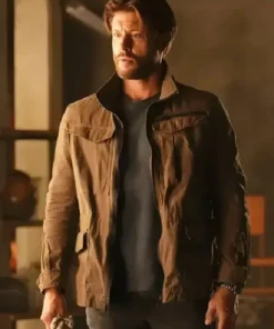 Close-up of the front zipper on the Tracker Season 3 Russell Shaw Jacket at America Jackets.